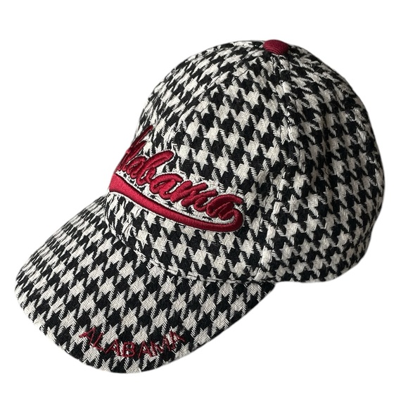 Accessories - Alabama Houndstooth Cap - Black and White